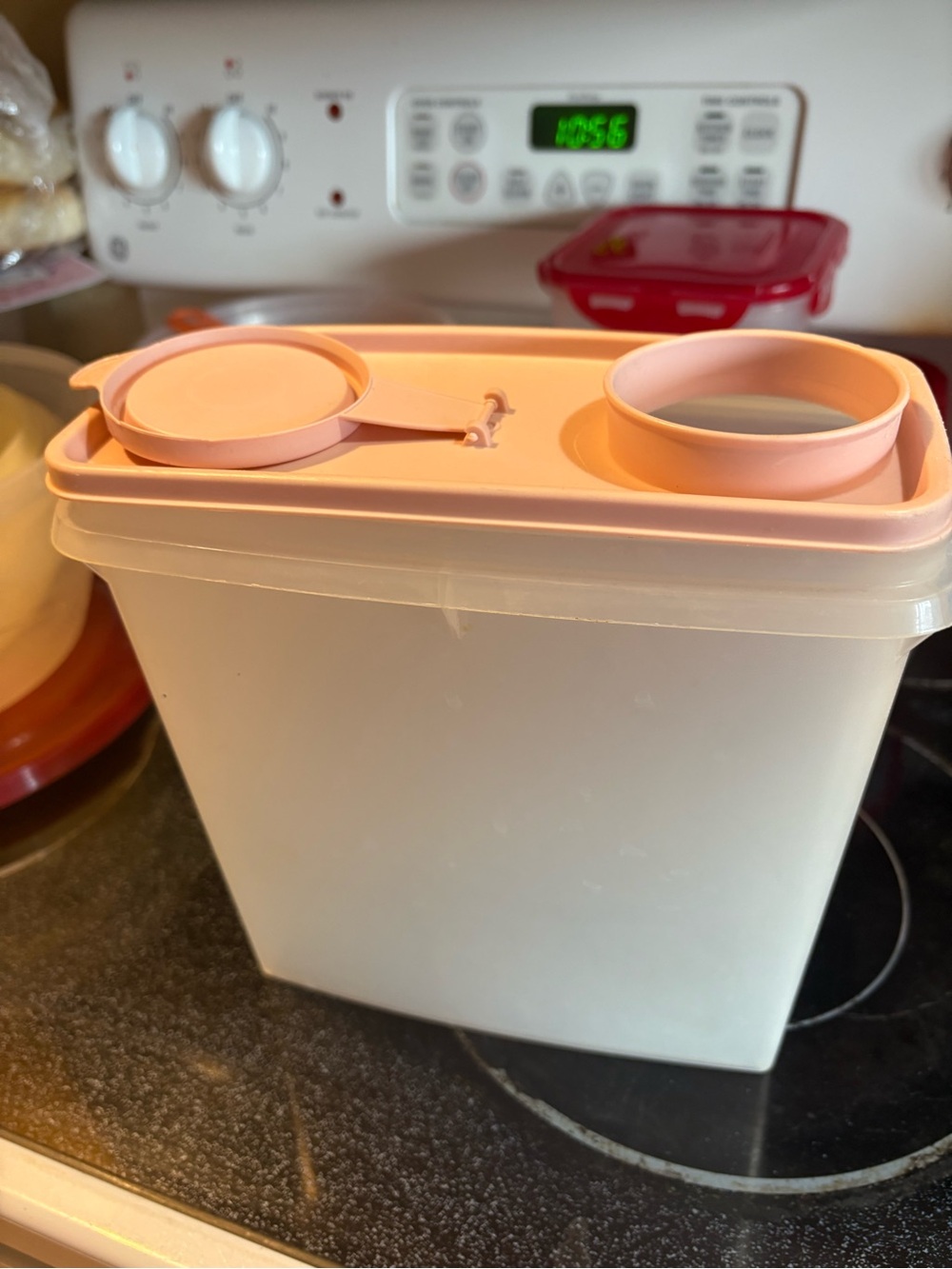 Pink-Lid Tupperware cerealFood Storage Container - Home Kitchen